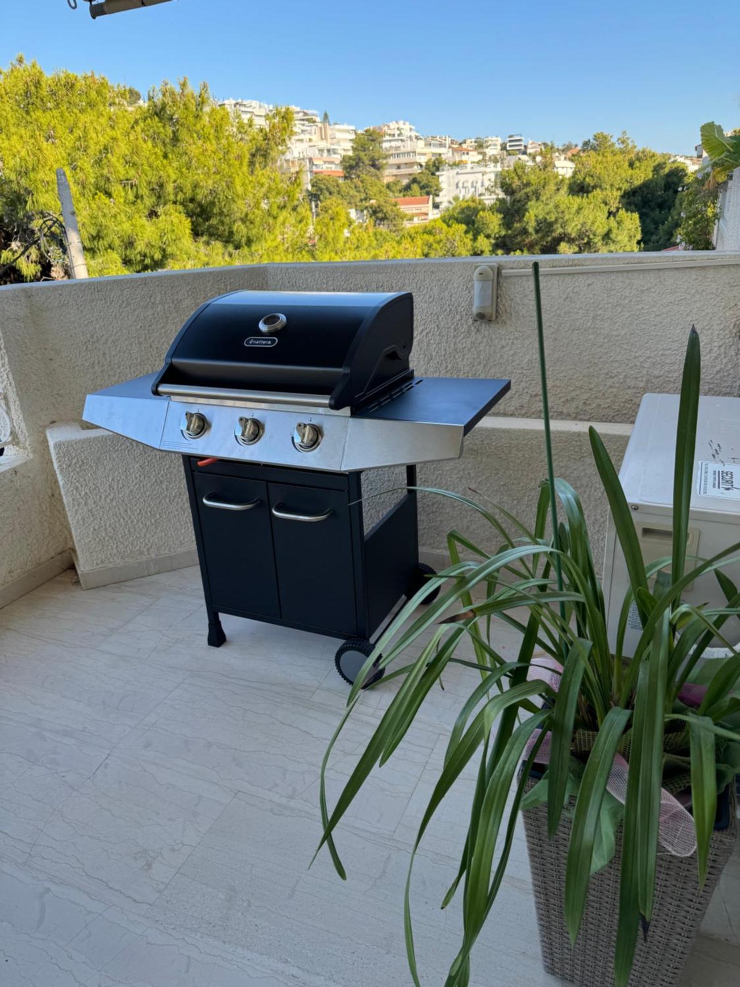 Vouliagmeni Seaside Escape Apartment